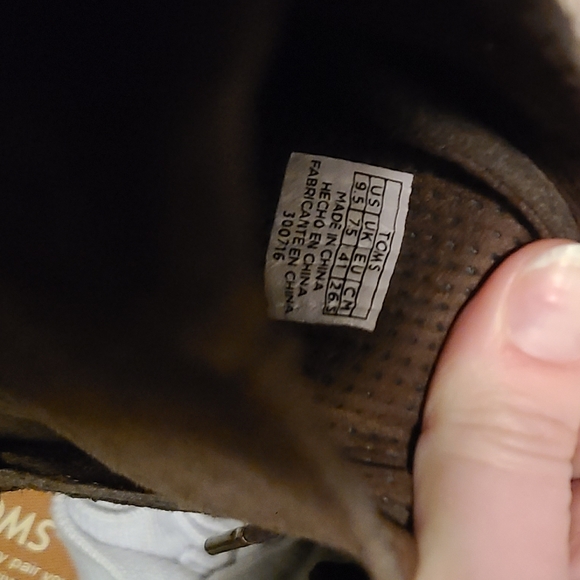 TOMS Chocolate Brown lace up bootie size 9.5 - Picture 8 of 8